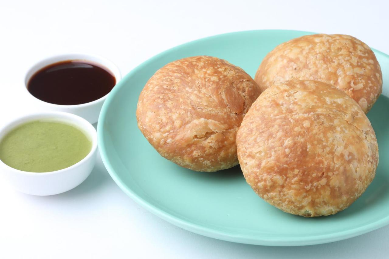 Oyo 14543 Royal Palace And Banquets 마투라 외부 사진